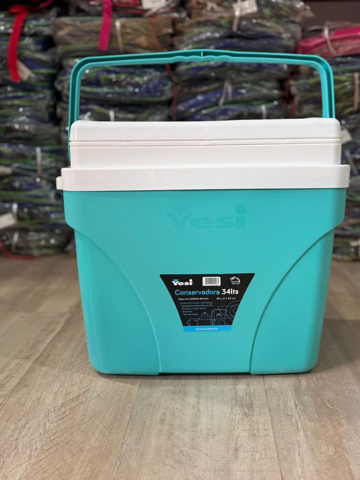 Consevadora Yesi 34 L simple