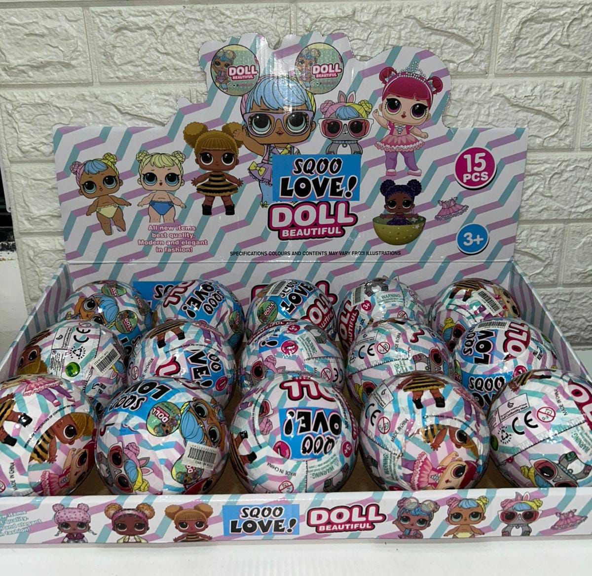 Juguete doll sorpresa sqoo love
