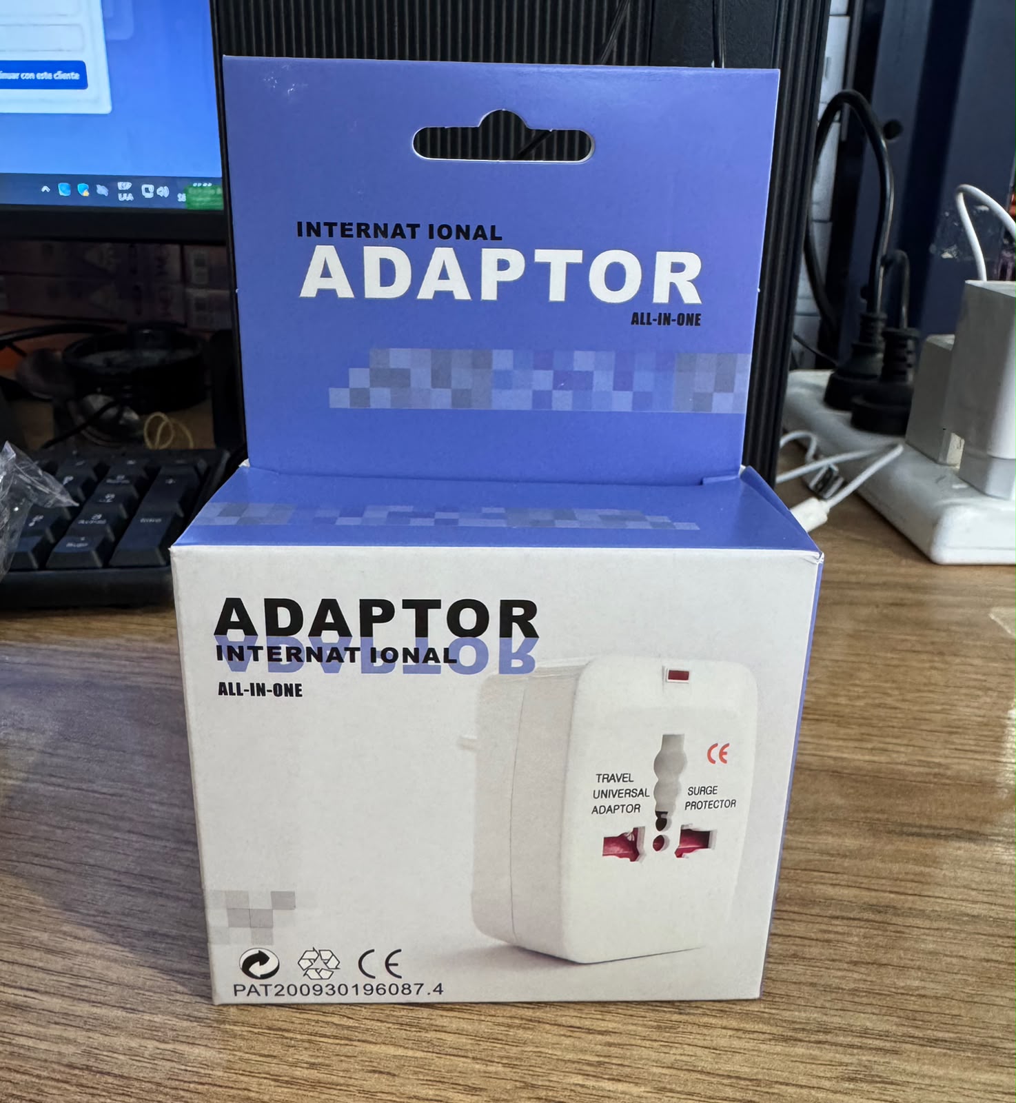 Adaptador viajero MELECH-38