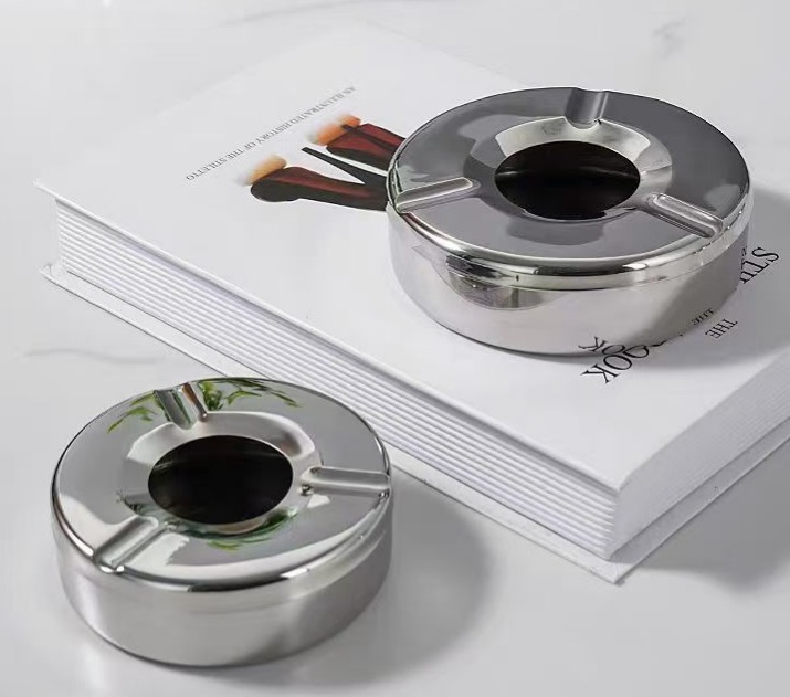 Cenicero De Acero Inoxidable Con Tapa NEXT IMPORT 3061